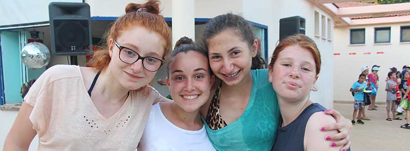 Summer school big idea girls group photo